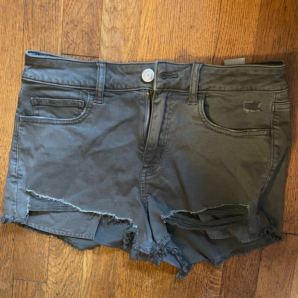 American Eagle Hi-Rise Shortie Short